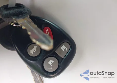 2004 Chevrolet Tahoe Lt z USA, uszkodzony, nr VIN 1GNEC13Z94J321815